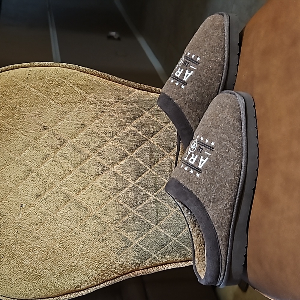 Ariat Liberty Brown Square Toe Slip On Slippers Shoes Sherpa Faux Fur Lined NWOB